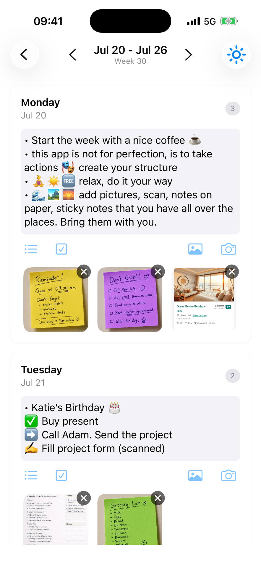 WeekPad week view on iPhone, with notes and photos